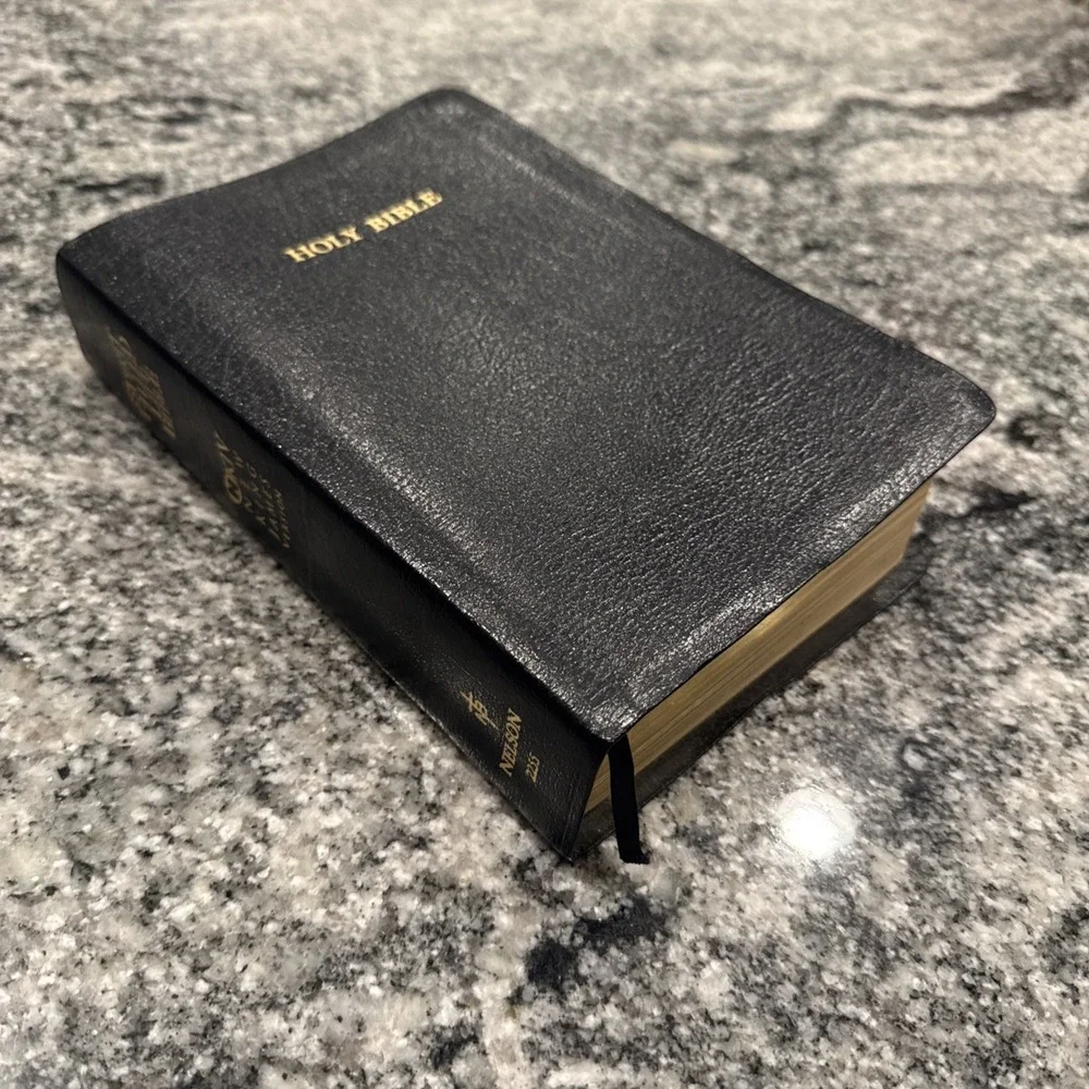 NKJV Spirit-Filled Life Bible Personal Size Genuine Leather 1991 Nelson 2256